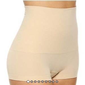 Maidenform Hi-Waist Boyshort Shapewear Size M NEW!